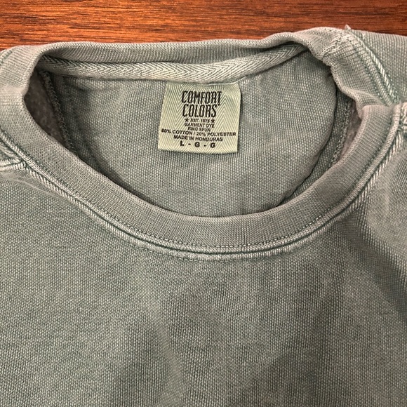 Comfort Colors Sage Green 'UP NORTH' Crewneck Sweatshirt - Picture 2 of 2